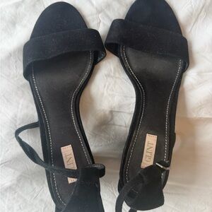 Walkable simple block heels - great condition (brand: Glint)